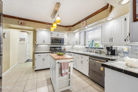 Tiny photo for 2813 E Emory Rd, Knoxville, TN 37938 (MLS # 1346357)
