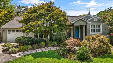 Photo of 4028 Taliluna Ave, Knoxville, TN 37919 (MLS # 1342247)
