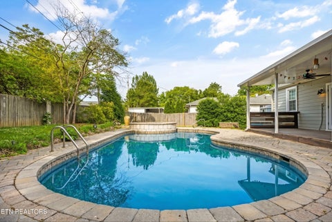 Tiny photo for 4028 Taliluna Ave, Knoxville, TN 37919 (MLS # 1342247)