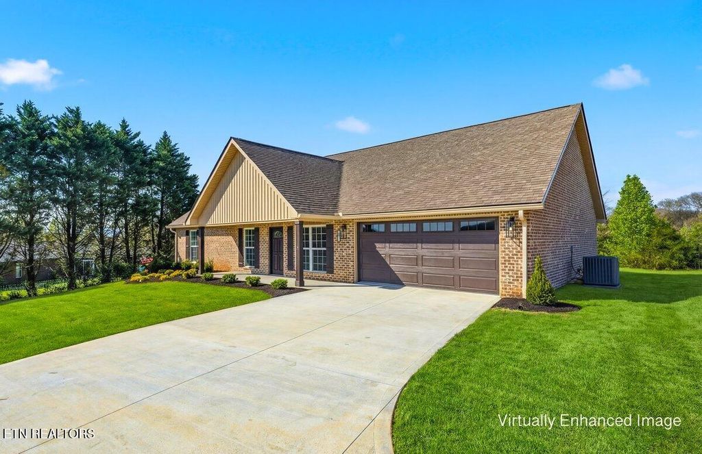 Photo of 921 Carter Springs Drive, Maryville, TN 37801 (MLS # 1334297)