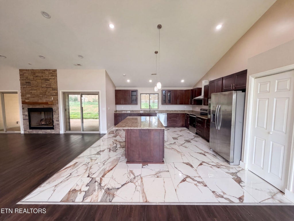 Photo of 354 Fairway Drive, Dandridge, TN 37725 (MLS # 1352413)