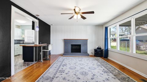 Tiny photo for 1411 McSpadden St, Knoxville, TN 37921 (MLS # 1333116)