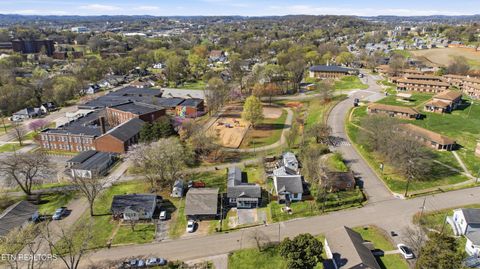 Tiny photo for 1411 McSpadden St, Knoxville, TN 37921 (MLS # 1333116)