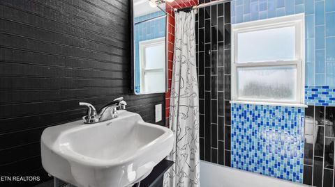 Tiny photo for 1411 McSpadden St, Knoxville, TN 37921 (MLS # 1333116)