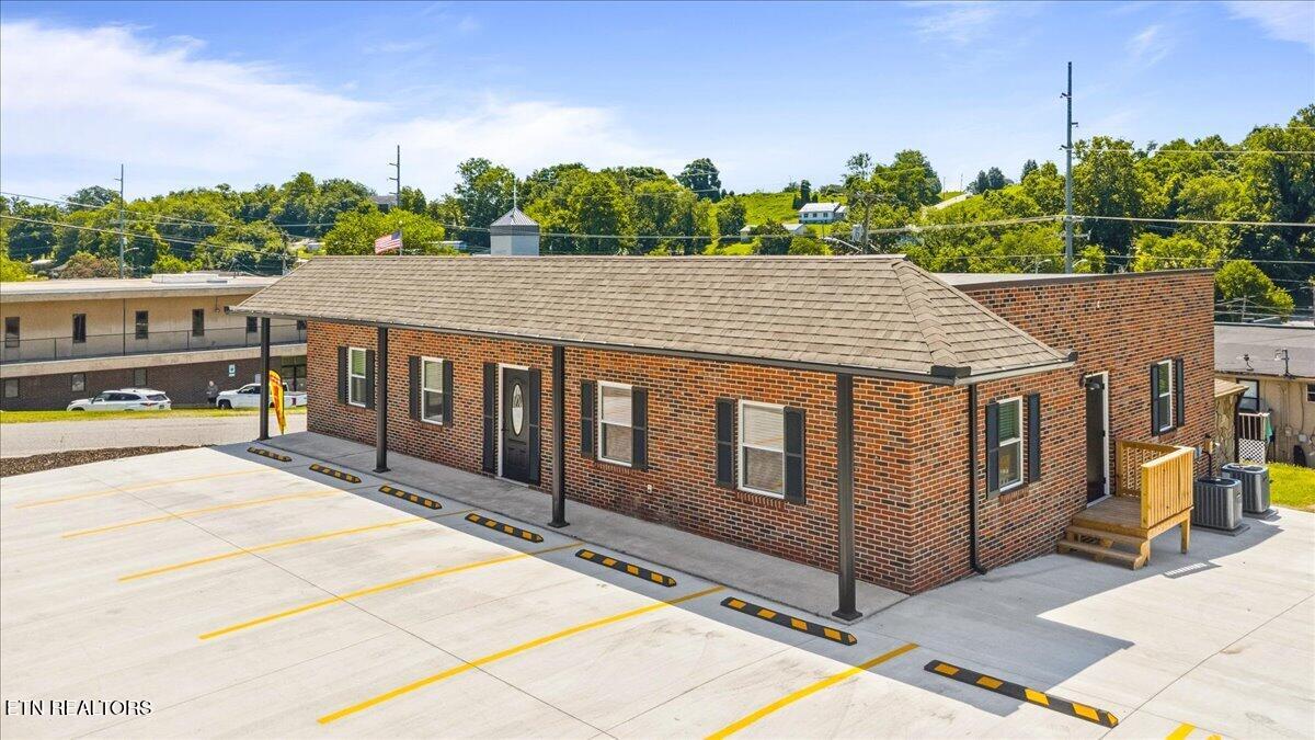 105 Church Alley A