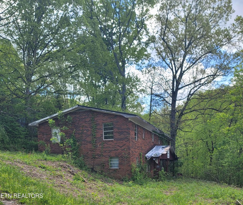 Photo of 105 Jeffery Lane, Maynardville, TN 37807 (MLS # 1260739)