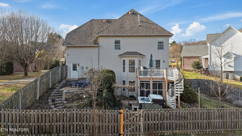 Photo of 5401 Summitridge Lane, Knoxville, TN 37921 (MLS # 1329438)