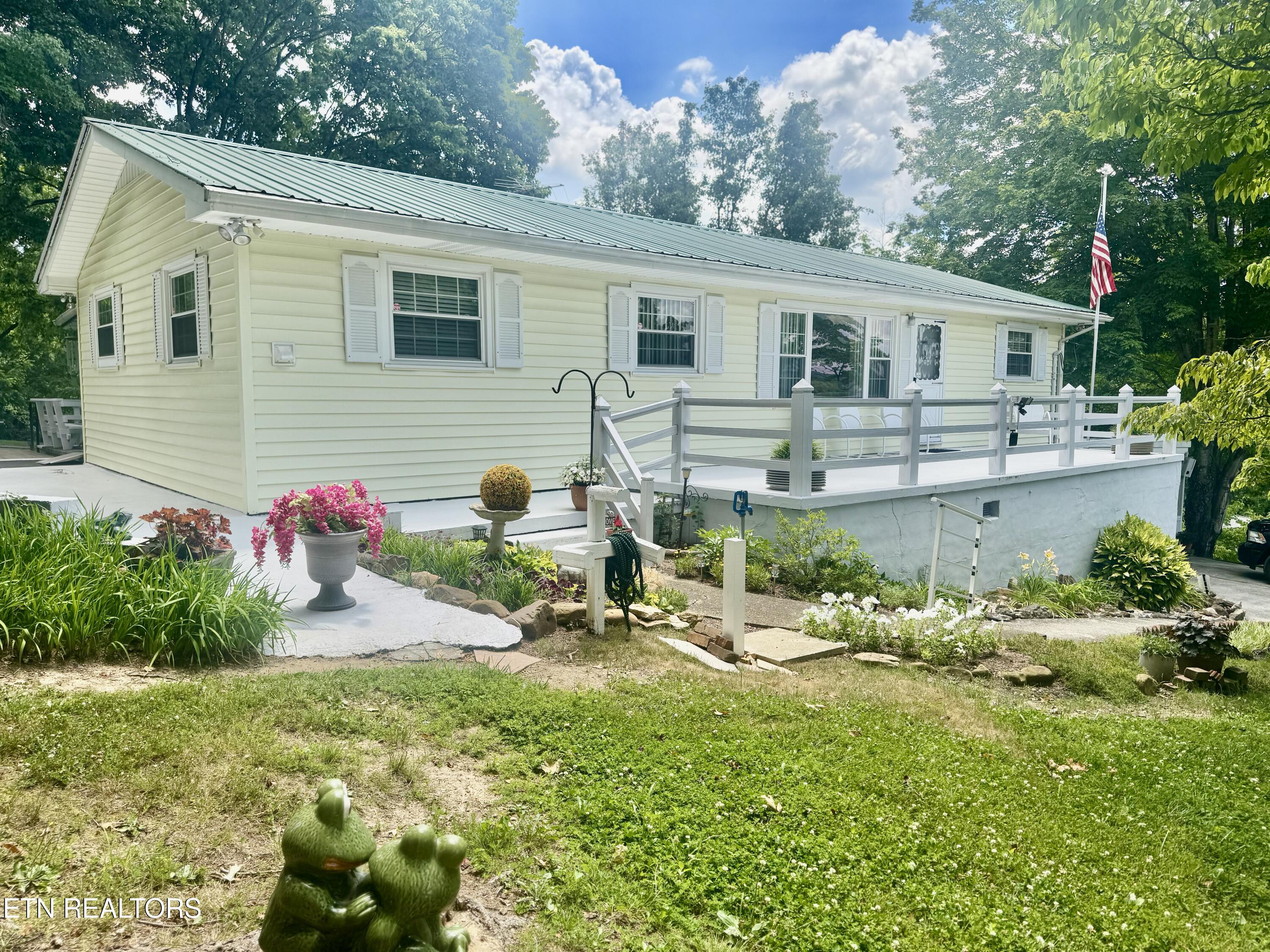 175 Clear Branch Rd