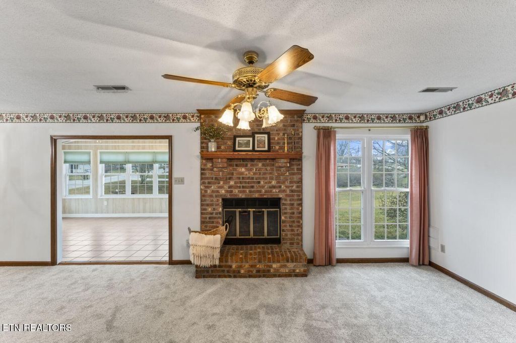 Photo of 1335 Windamere Rd, Knoxville, TN 37923 (MLS # 1330008)