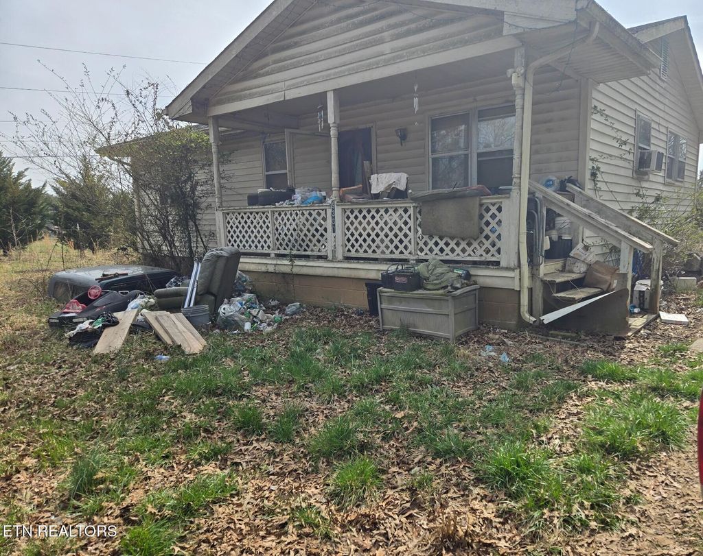 Photo of 9337 Strawberry Plains Pike, Strawberry Plains, TN 37871 (MLS # 1294375)