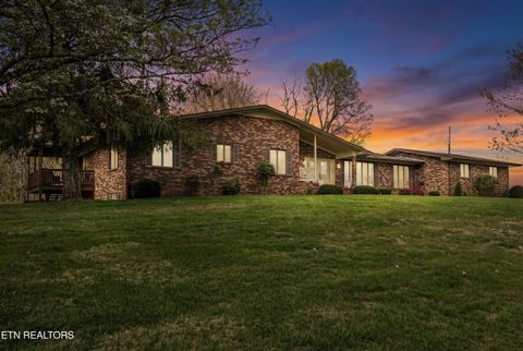 Photo of 1279 Green Acres Drive, Newport, TN 37821 (MLS # 1336157)