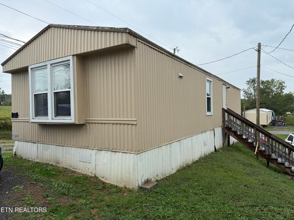 Photo of 12 Kingswood Rd, Talbott, TN 37877 (MLS # 1316498)
