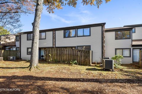 Tiny photo for 2016 Cherokee Bluff Drive, Knoxville, TN 37920 (MLS # 1321632)