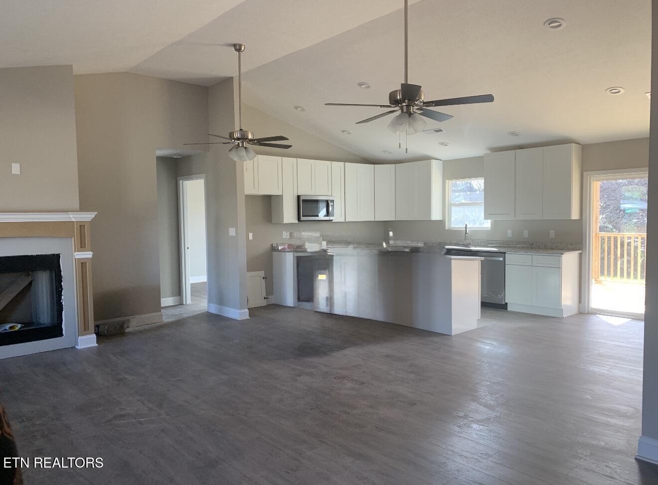 2081 Strawberry Drive