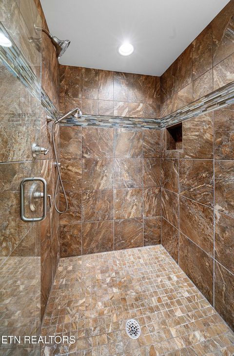 Tiny photo for 1403 Charlottesville Blvd, Knoxville, TN 37922 (MLS # 1325913)