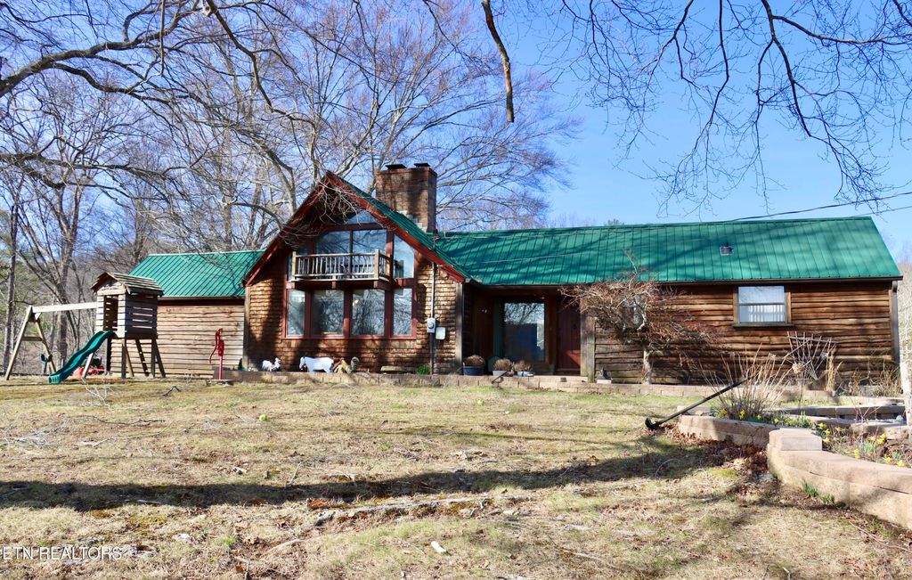 Photo of 185 Ccc Rd, Wartburg, TN 37887 (MLS # 1292927)