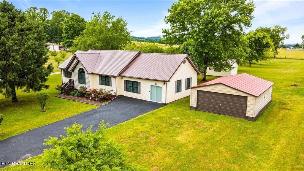 Photo of 120 Oscar Lane, Speedwell, TN 37870 (MLS # 1342447)
