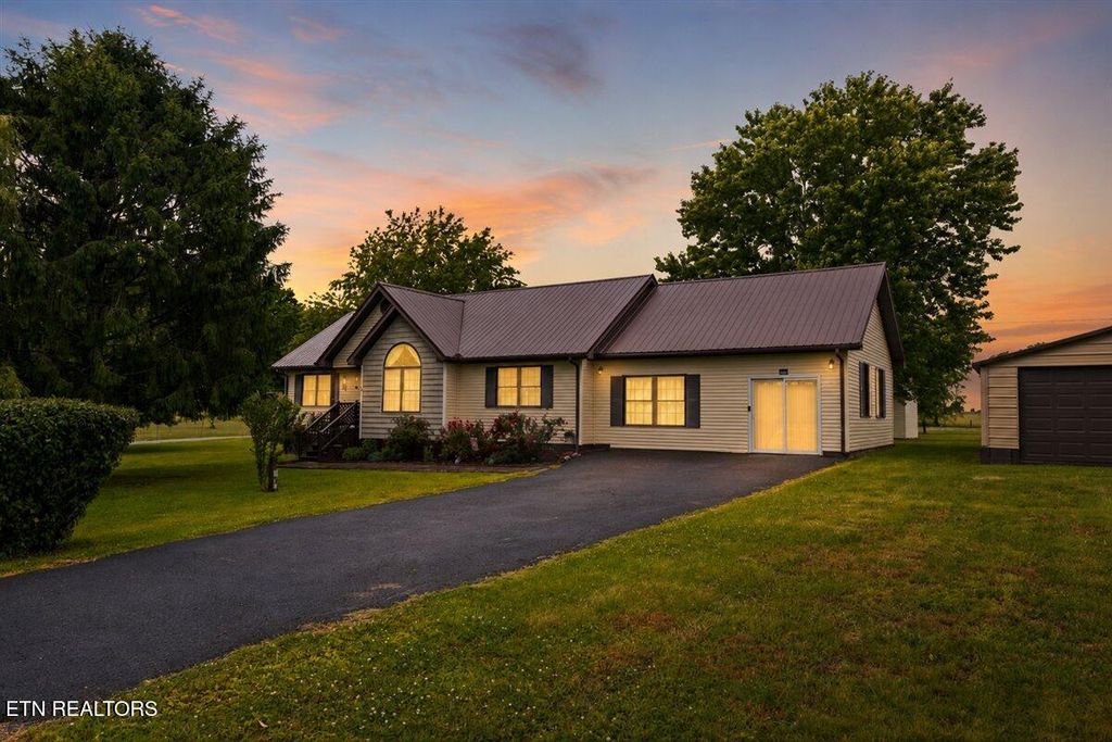 Photo of 120 Oscar Lane, Speedwell, TN 37870 (MLS # 1342447)