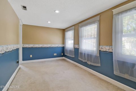 Tiny photo for 181 Braun St, Crossville, TN 38555 (MLS # 1317426)