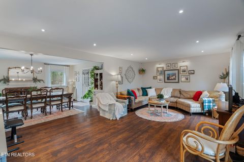 Tiny photo for 329 Forest Oak Drive, Knoxville, TN 37919 (MLS # 1327981)