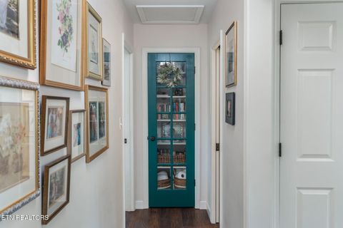 Tiny photo for 329 Forest Oak Drive, Knoxville, TN 37919 (MLS # 1327981)