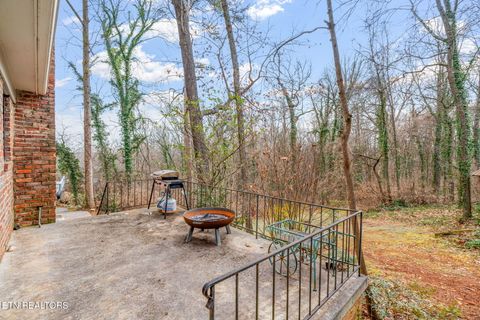 Tiny photo for 329 Forest Oak Drive, Knoxville, TN 37919 (MLS # 1327981)