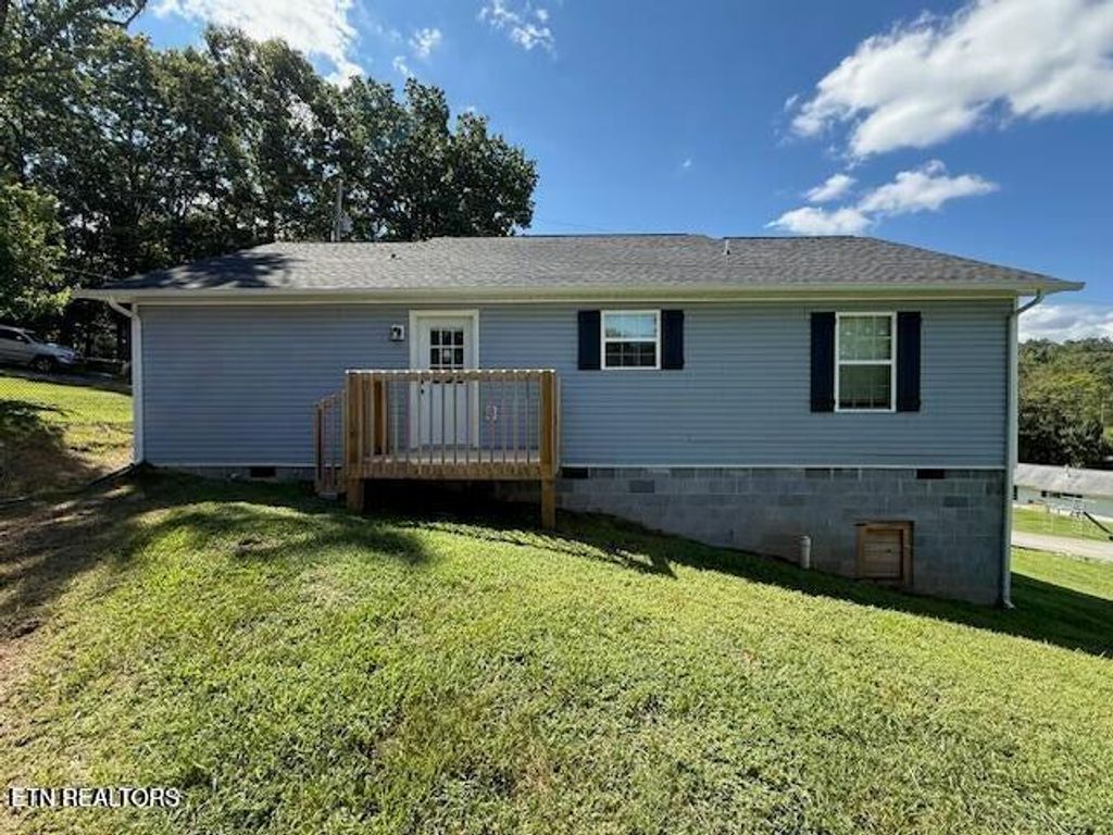 Photo of 912 Owl Lane, Jefferson City, TN 37760 (MLS # 1319791)