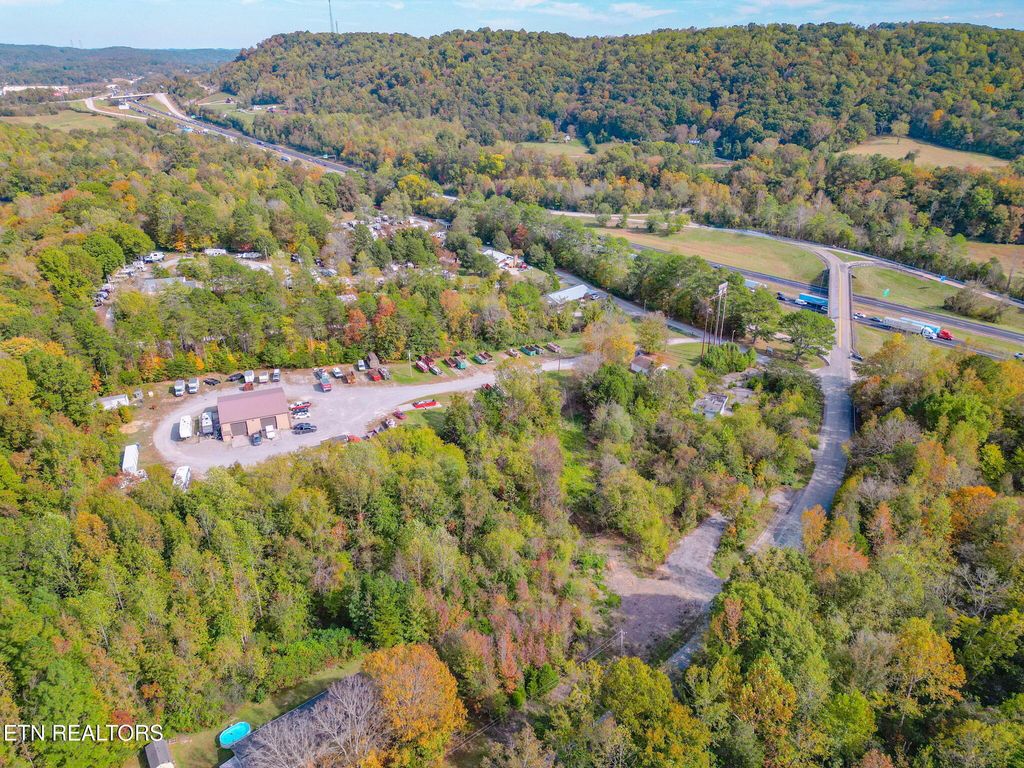 Photo of 3140 W Buttermilk Rd, Lenoir City, TN 37771 (MLS # 1319471)