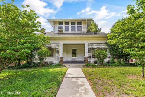 Photo of 425 S Court St, Maryville, TN 37803 (MLS # 1343753)