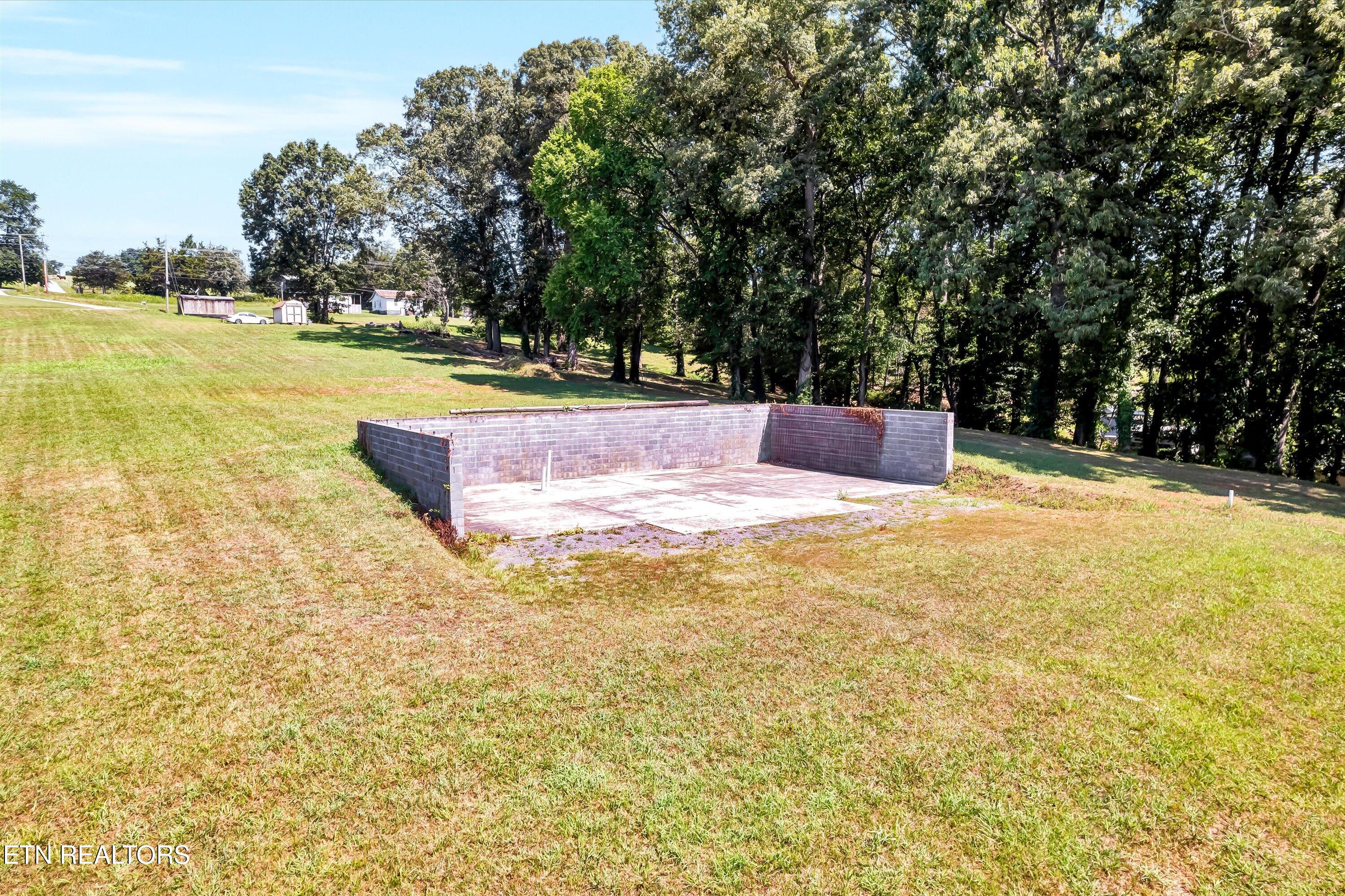 141 Twin Church Rd Rd