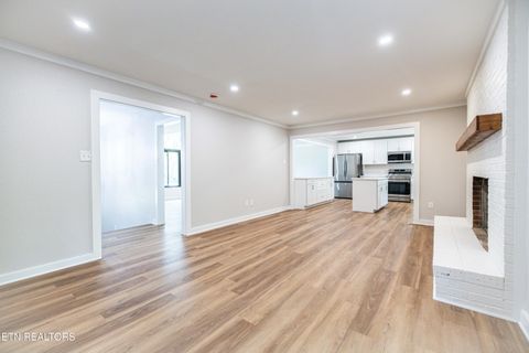 Tiny photo for 107 Garnet Lane, Oak Ridge, TN 37830 (MLS # 1347801)