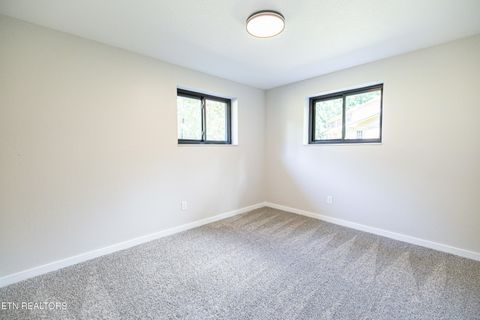 Tiny photo for 107 Garnet Lane, Oak Ridge, TN 37830 (MLS # 1347801)
