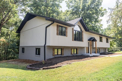 Tiny photo for 107 Garnet Lane, Oak Ridge, TN 37830 (MLS # 1347801)