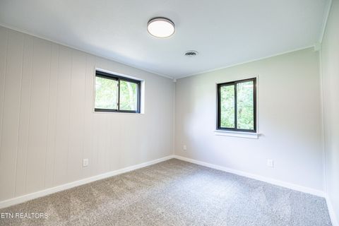 Tiny photo for 107 Garnet Lane, Oak Ridge, TN 37830 (MLS # 1347801)