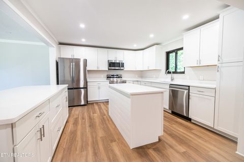 Tiny photo for 107 Garnet Lane, Oak Ridge, TN 37830 (MLS # 1347801)