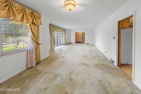 Tiny photo for 1233 Cherokee Blvd, Knoxville, TN 37919 (MLS # 1299120)