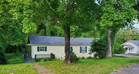 108 E Hunter Circle Oak Ridge TN 37830