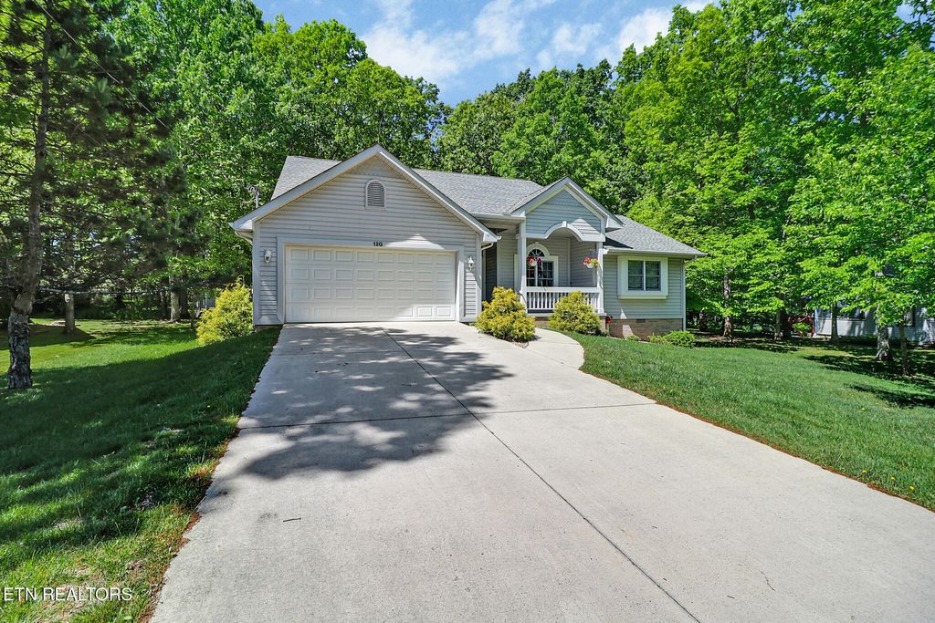 Photo of 120 Cromwell Lane, Fairfield Glade, TN 38558 (MLS # 1340224)