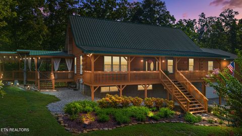 2516 Edgewater Lane Dandridge TN 37725