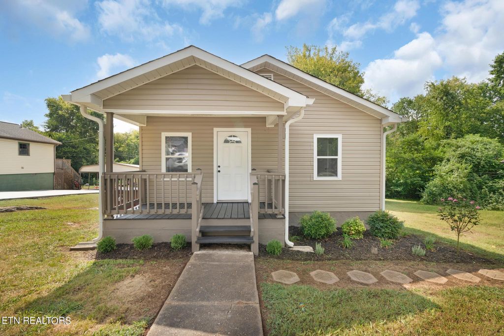Photo of 259 W Stephenson St, Alcoa, TN 37701 (MLS # 1270535)