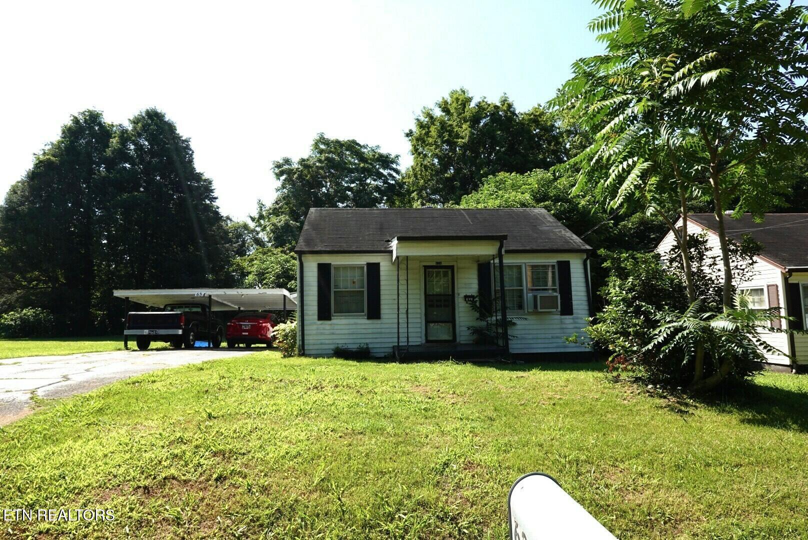 626 N Chamberlain Ave