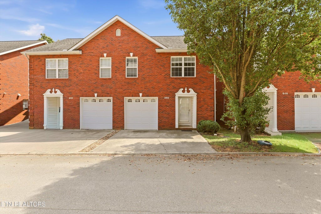 Photo of 850 Blue Spruce Way #17, Knoxville, TN 37912 (MLS # 1353956)