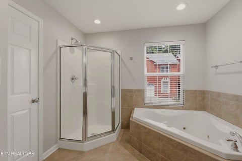 Tiny photo for 850 Blue Spruce Way #17, Knoxville, TN 37912 (MLS # 1353956)