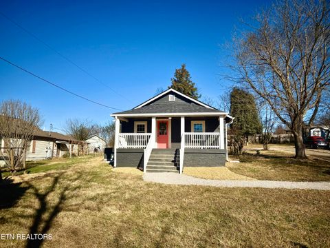 Photo of 316 Hunnicut Ave, Maryville, TN 37804 (MLS # 1324085)
