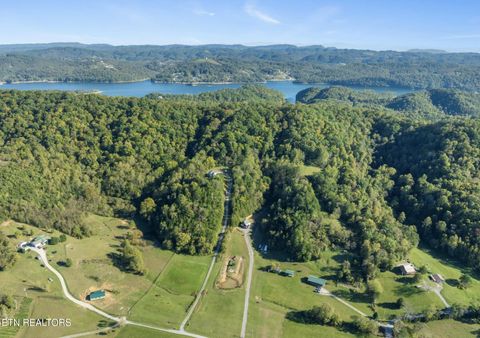 Photo of 176 Hummingbird Lane, Sharps Chapel, TN 37866 (MLS # 1336219)