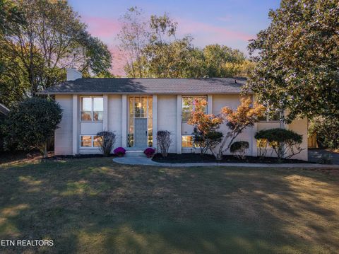 Photo of 1721 Capistrano Drive, Knoxville, TN 37922 (MLS # 1318691)