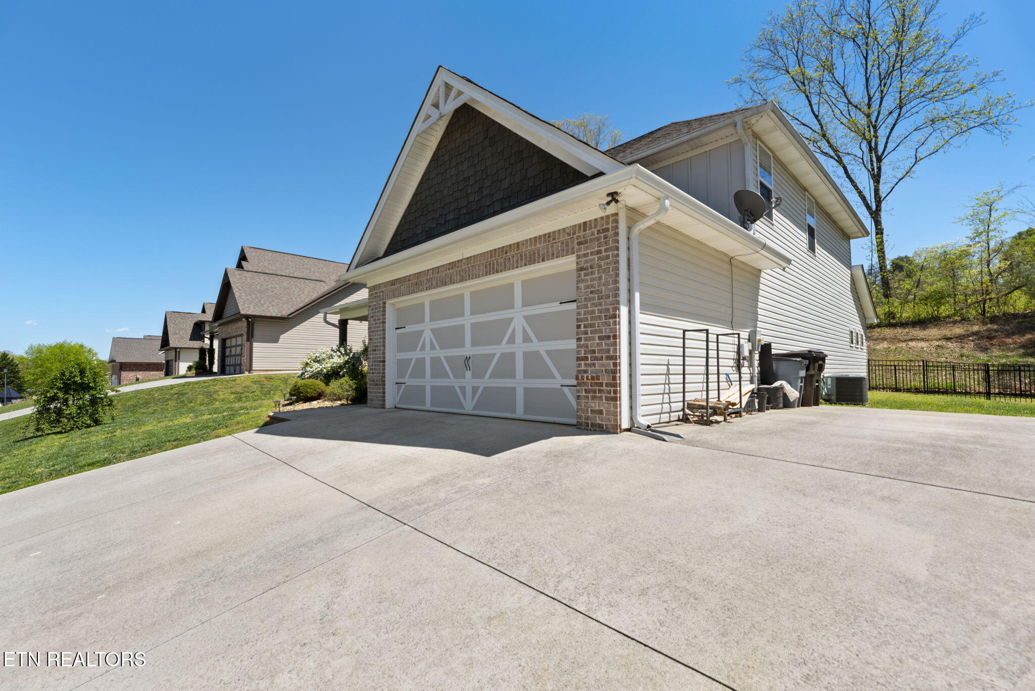533 Carrington Blvd