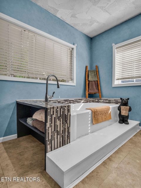 Tiny photo for 726 Highway 107, Del Rio, TN 37727 (MLS # 1324522)