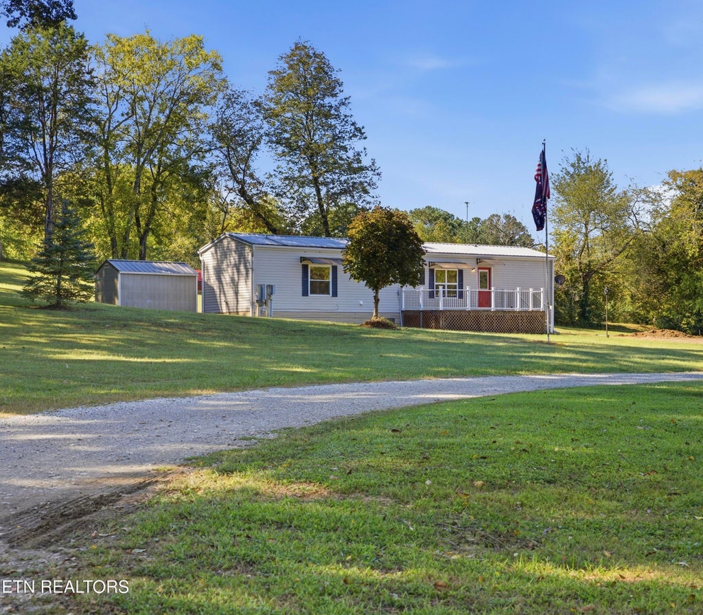 Photo of 198 Crabtree Hollow Rd, Ten Mile, TN 37880 (MLS # 1357660)