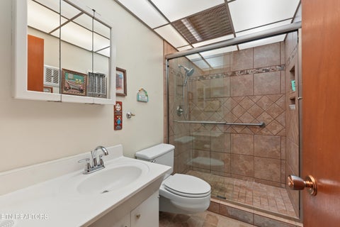 Tiny photo for 3104 N Broadway St #B16, Knoxville, TN 37917 (MLS # 1354536)